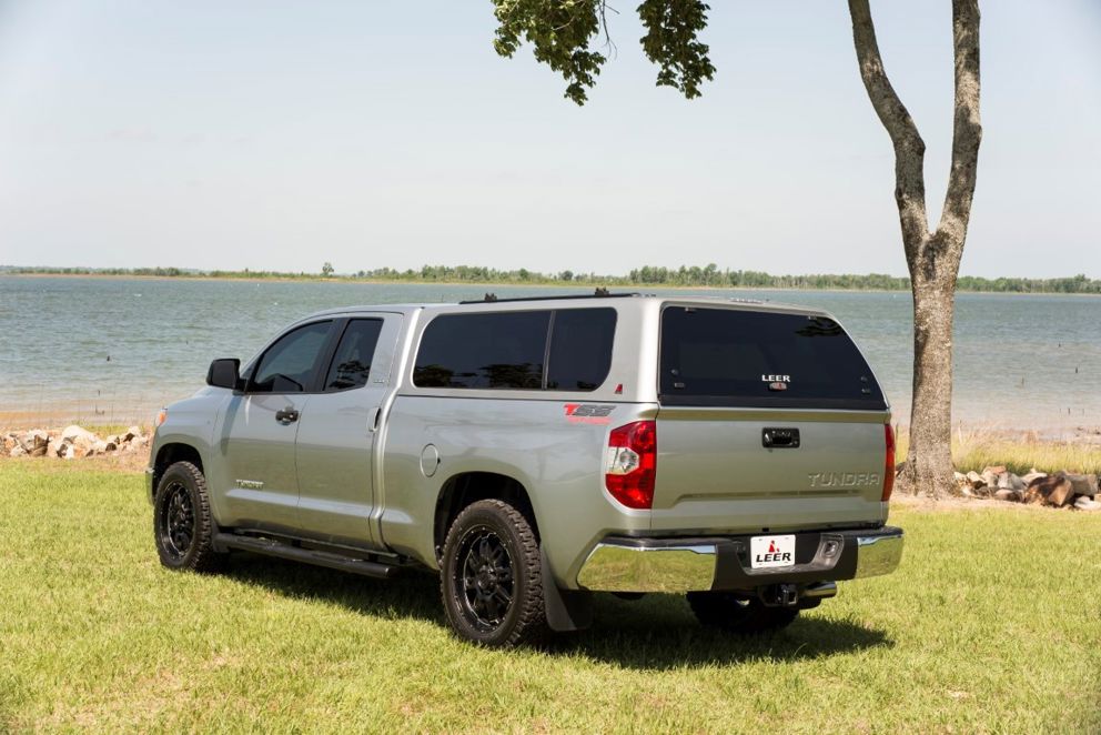 100xl-toyotatundra-2014-image-b-1-middel